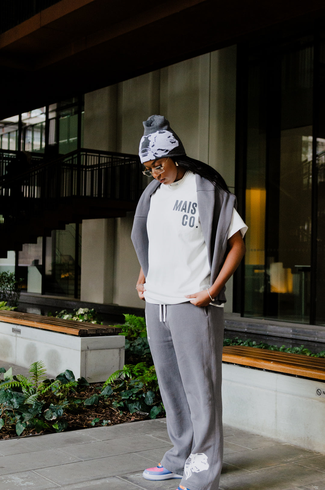 MAIS 'INK' SWEATPANTS- PURE GREY